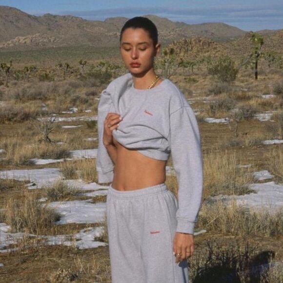 Réalisation Par Réal Sweatshirt Grey with Red Embroidery L - Picture 1 of 16